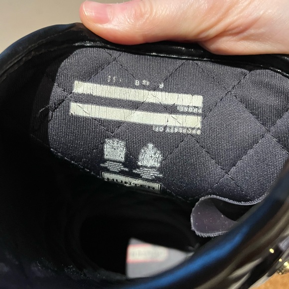 SOLD Elsewhere - Hunter Women's Quilted Rain Boots w/Liners Aubergine 8 Mid - Picture 6 of 9